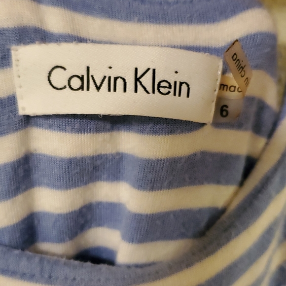 Dress - Picture 4 of 4